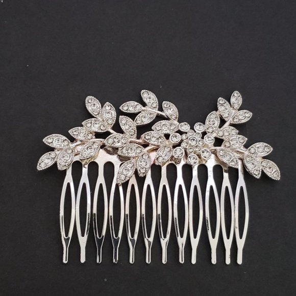 Accessories - Gorgeous crystal, rhinestone metal hair comb claw